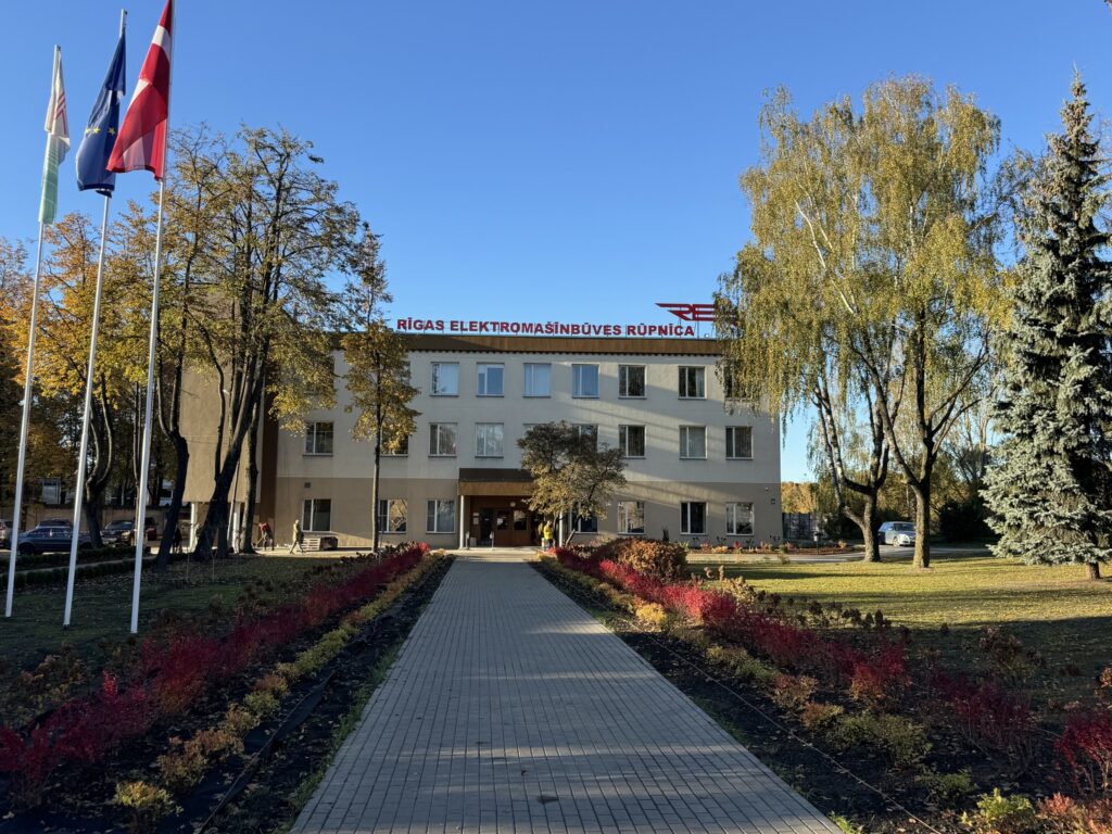 Golden autumn is here, and it’s beautiful!