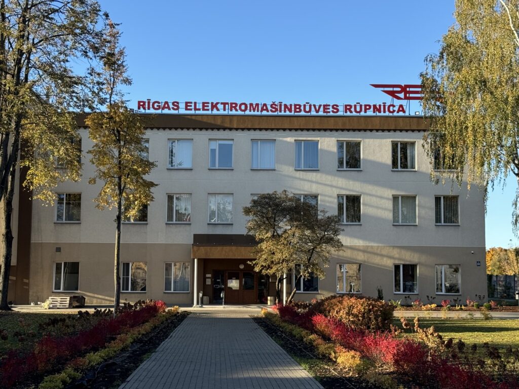 Golden autumn is here, and it’s beautiful!