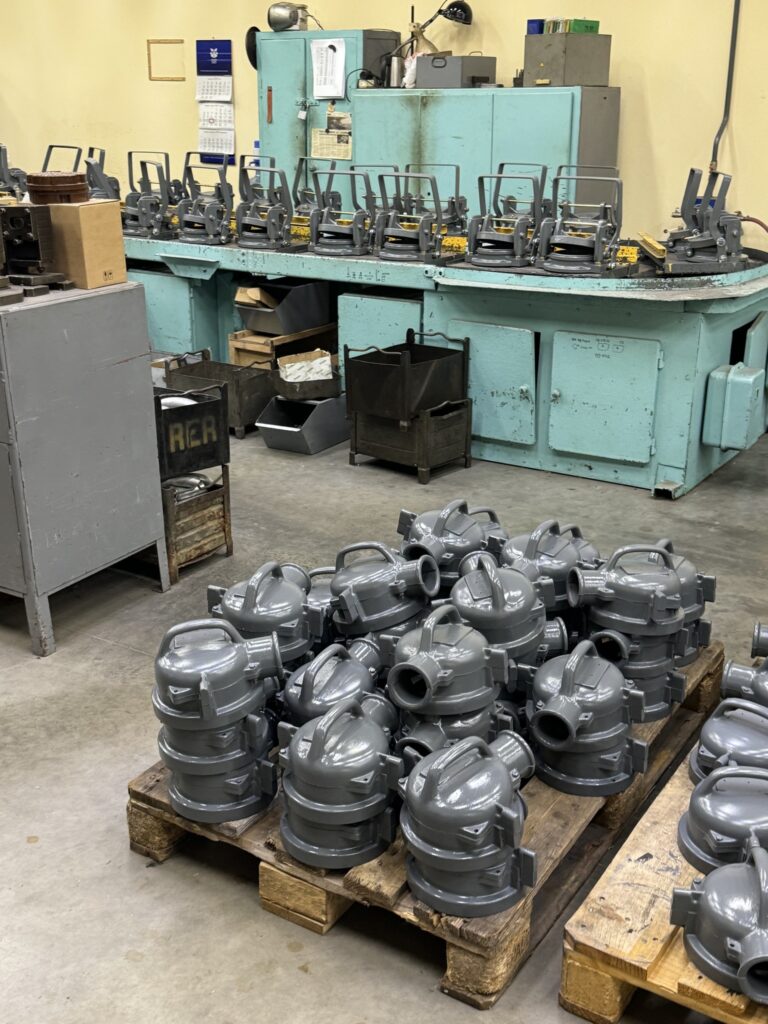 RER has specialized in producing inter-car connections for years