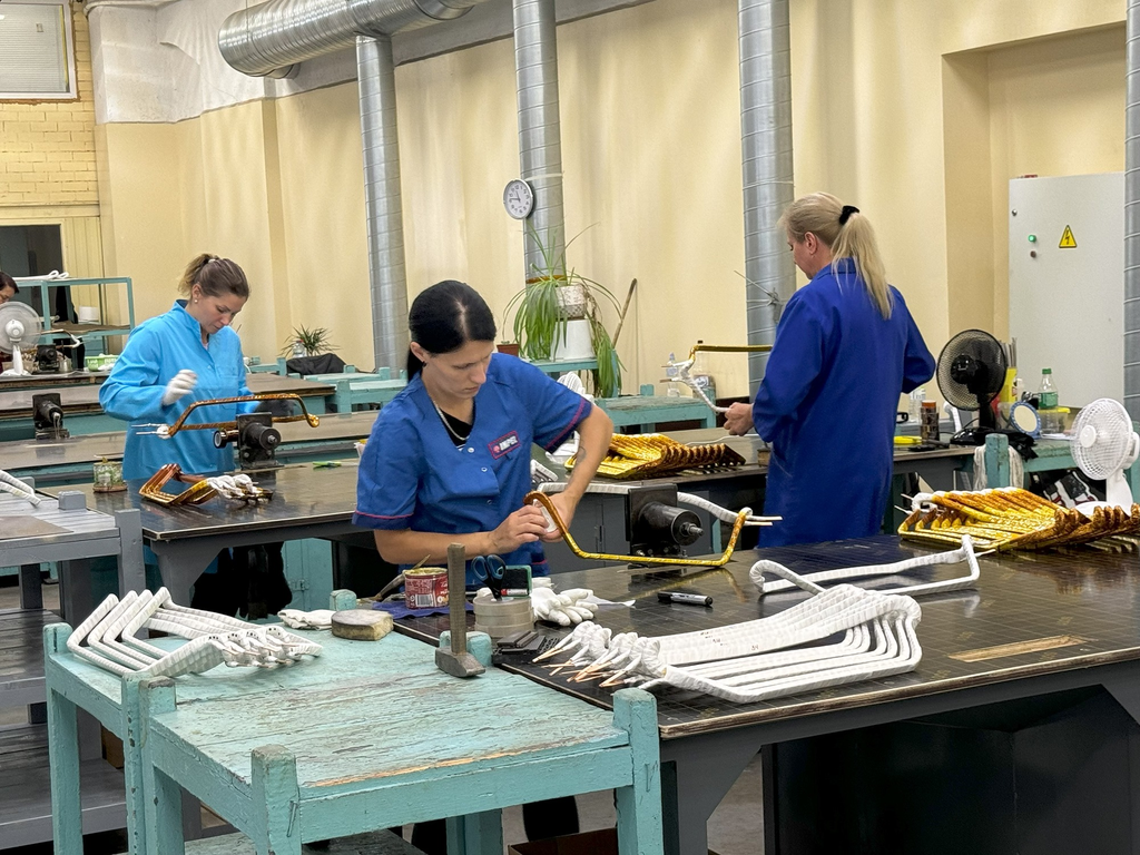 RER is a full-cycle manufacturer of electrical machines, equipment, and engineering solutions for electric transport and related industries