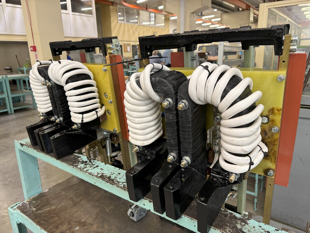 RER is a full-cycle manufacturer of electrical machines, equipment, and engineering solutions for electric transport and related industries